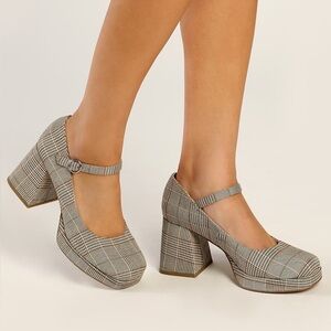 Steve Madden Tiffane Mingle Black Plaid Platform Mary Jane Pumps Size 10